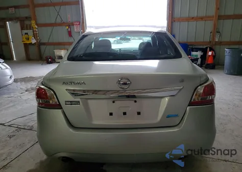 2014 Nissan Altima 2.5 z USA, uszkodzony, nr VIN 1N4AL3AP8EC402188